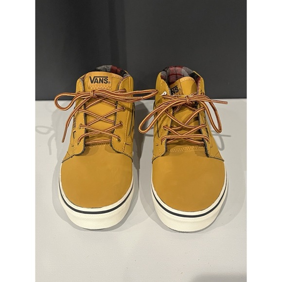 Vans Other - Vans Chapman Mid Round Toe Leather Skate Shoe boy size 4